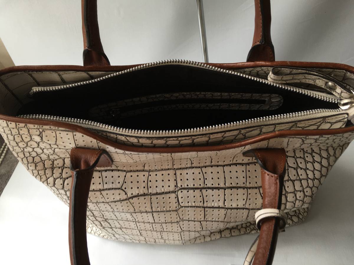 イタリア製　Kitamura キタムラ レザー 型押し　トート　バッグ キタムラ Kitamura レザー □極美品□ Kitamura2 シボ