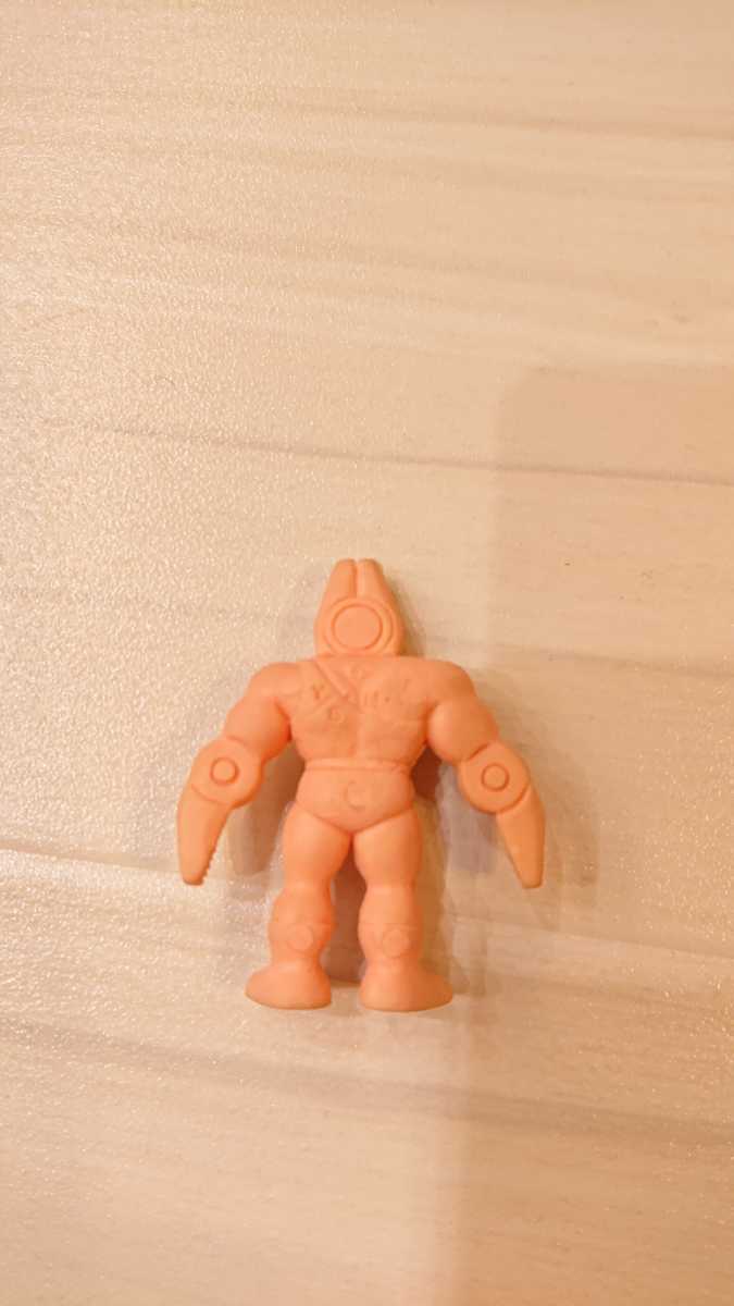 キン肉マン キン消し ペンチマン 肌色 当時物 王位争奪編 ビッグボディチーム 先鋒 キンケシ ゆ たまご キン肉マン 売買されたオークション情報 Yahooの商品情報をアーカイブ公開 オークファン Aucfan Com