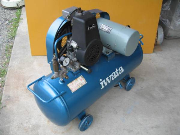 家庭電源100V iwata岩田コンプレッサー1馬力60Lタンク 中古品 