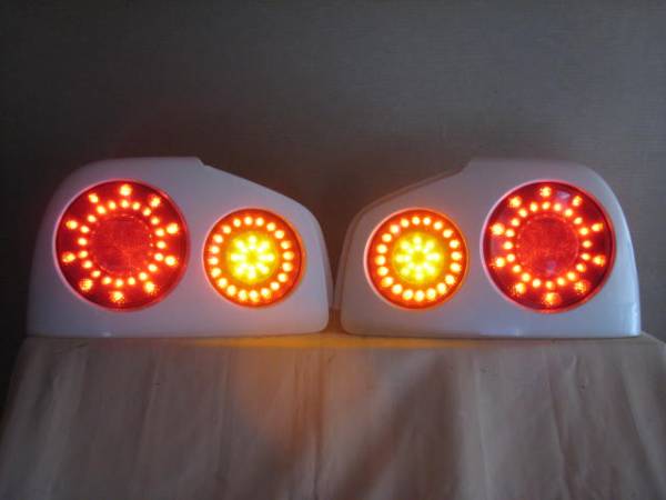 スカイラインR３４（２ドア） フルLEDテール_1