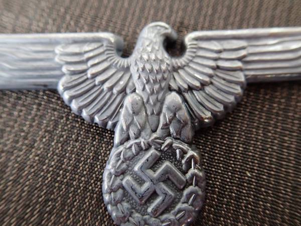 勲章 ナチスドイツ Ss鷲章 帽章 アドラー Rzm M1 52 勲章 売買されたオークション情報 Yahooの商品情報をアーカイブ公開 オークファン Aucfan Com