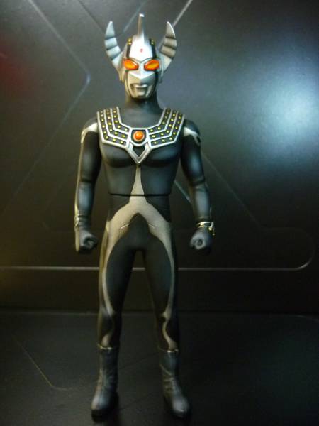 ウルトラマンタロウ ソフビ カオスロイドT リペイント 完成品
