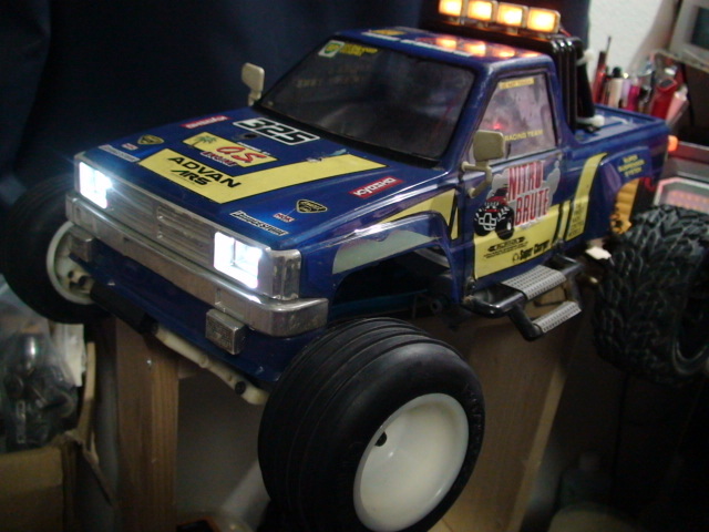京商エンジンラジコン2WD（車種不明）ジャンク品 京商 ラジコン