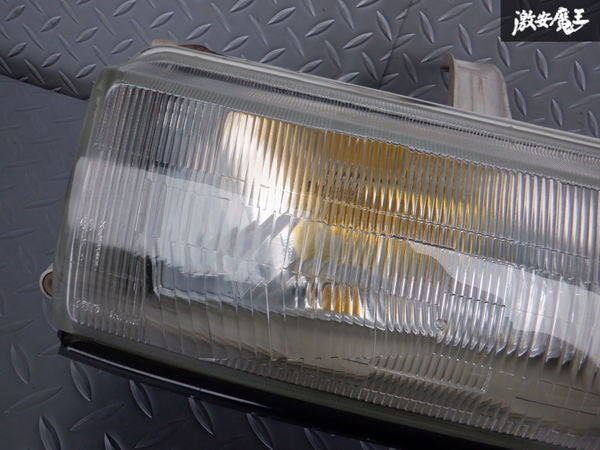 トヨタ純正 AE92 カローラレビン レビン 2ドア H2 1990年 ハロゲン 