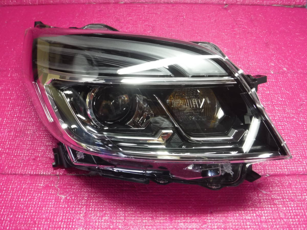 デイズルークス B21A LED ヘッドランプ 右　KOITO 100-6712J