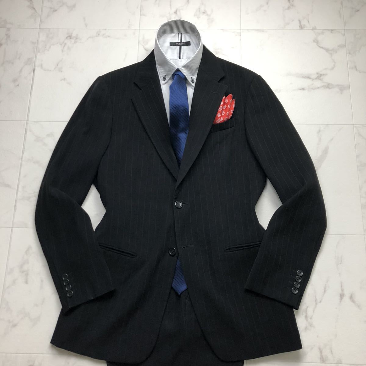圧巻のクラス感☆アルマーニコレツィオーニ【Armani Collezioni 