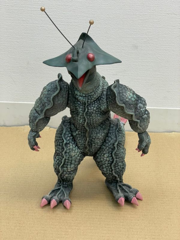 J279-K22-2783 宇宙大怪獣 ギララ ビッグフィギュア PVC 約35cm 約19×32×26cm ① ★★