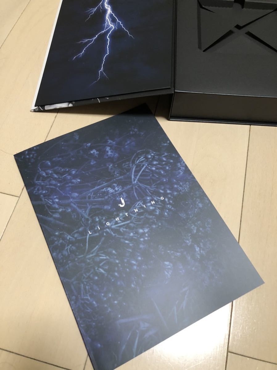 J(LUNA - J TOWER SEA)｜ニューアルバム『LIGHTNING』11月3日発売 LUNA |
