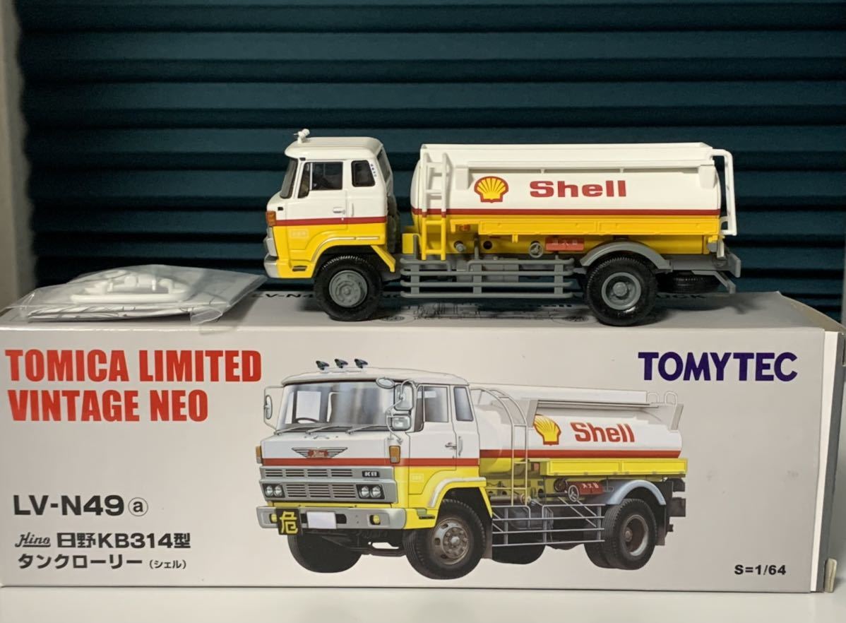 トミカリミテッドヴィンテージNEO LV-N49 日野タンクローリー(シェル)【美品】 LV-N49c | 日野 Vintage Limited トミカリミテッドヴィンテージ