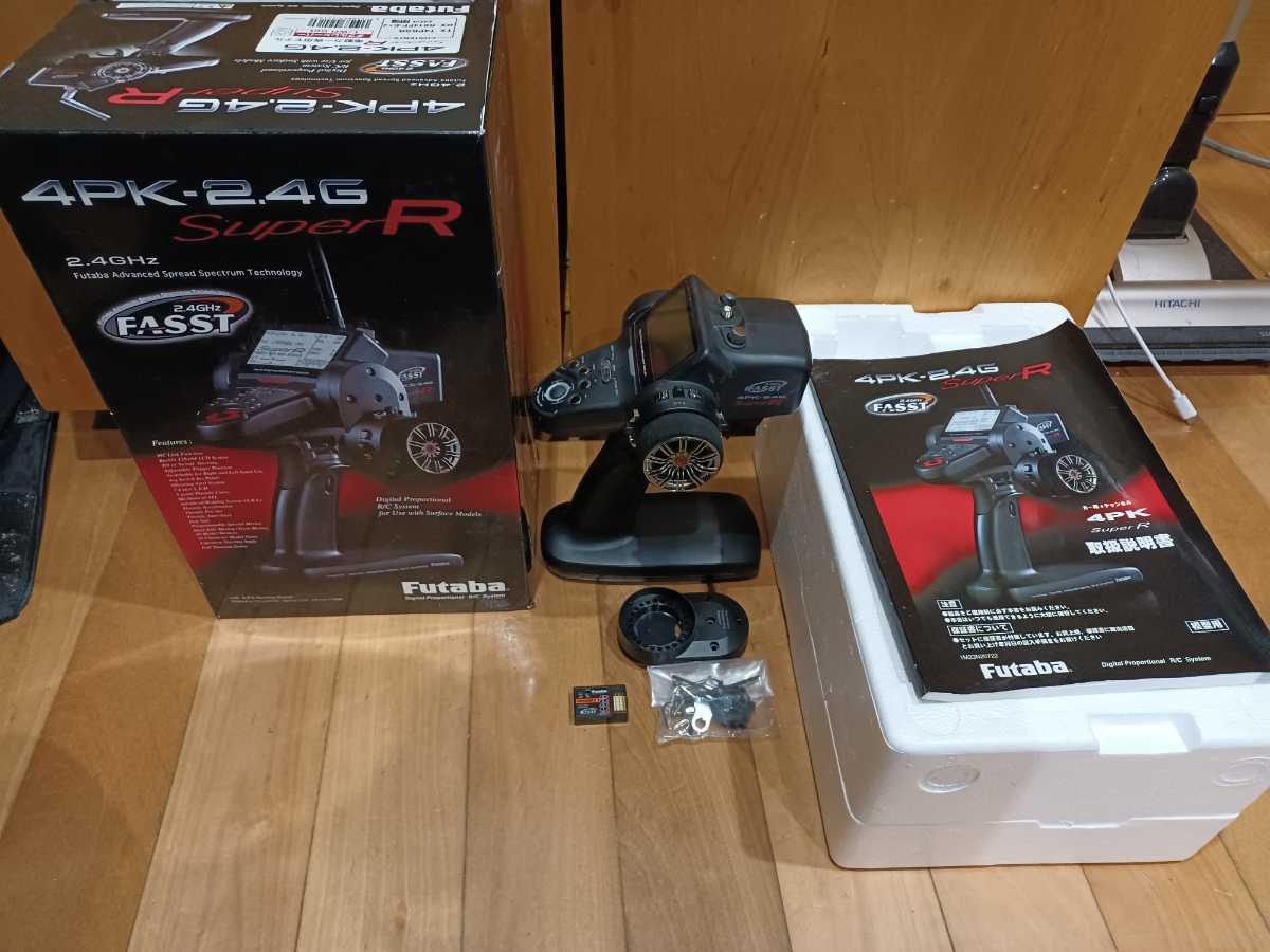 フタバ Futaba 4PK 2.4G SUPER R 送信機 R614FF-E 受信機付き 中古