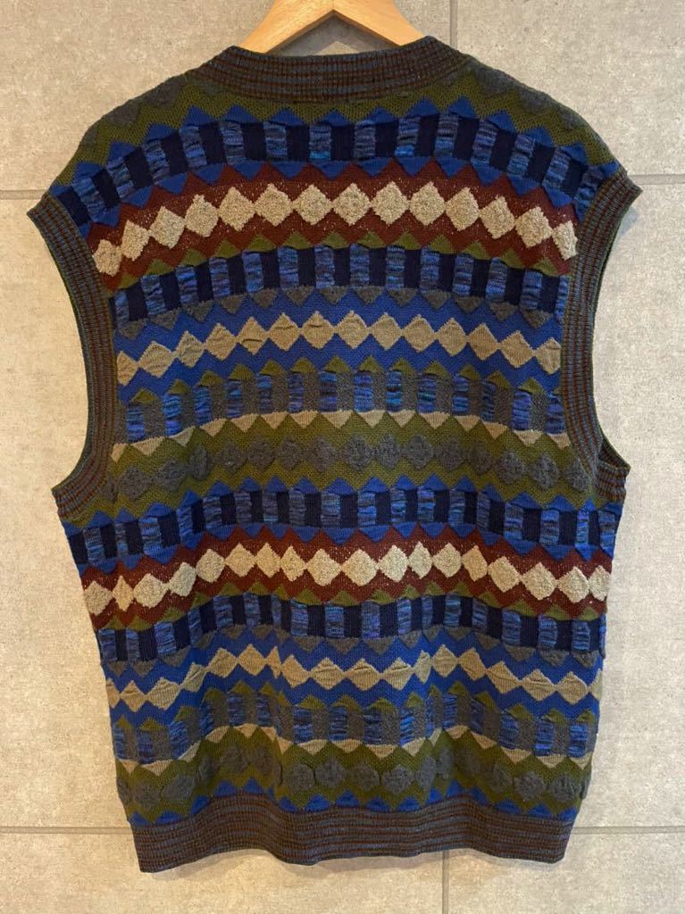 大人気！ イタリア製 MISSONI ミッソーニ ニットベスト カーディガン 52サイズ メンズ 美品 ミッソーニ MISSONI イタリア製 ミッソーニ｜マルチカラーボーダー柄 70%OFF オレンジタグ