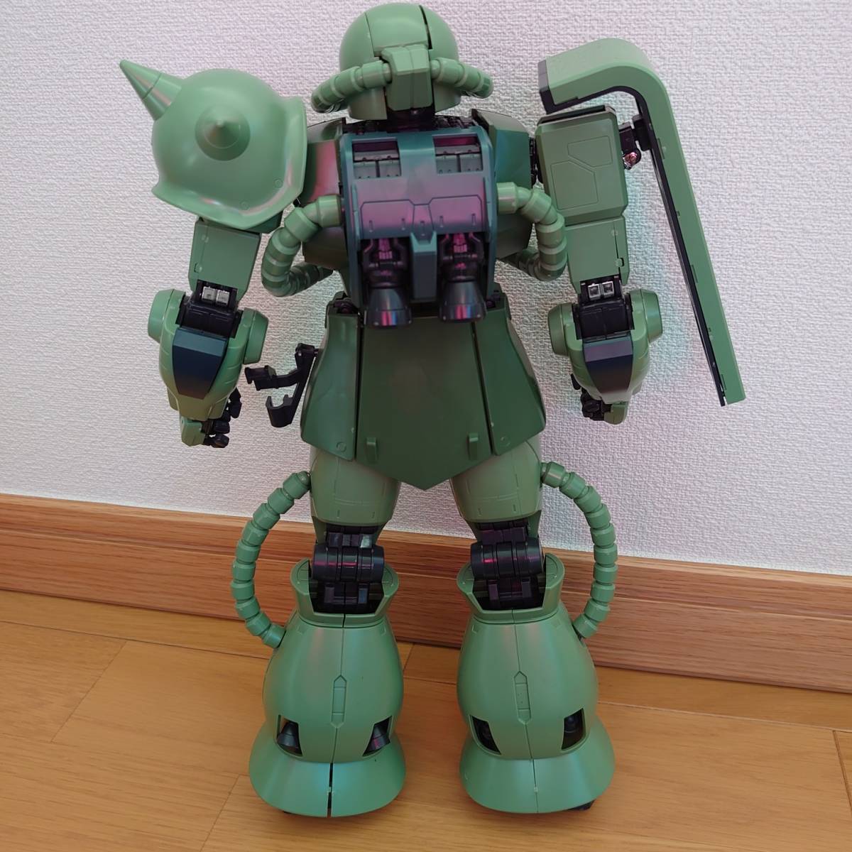 PG 1⁄60 ザクII MS-06F | ガンプラ 公式通販 完成品 MS-06S 量産型ザク