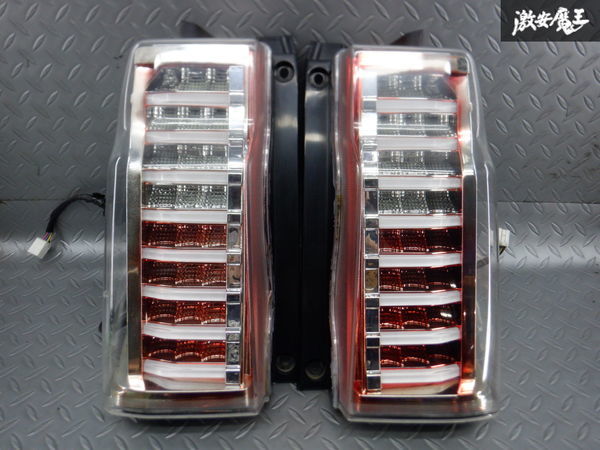 タントカスタム la600s テールランプ クリアレンズ 左右セット