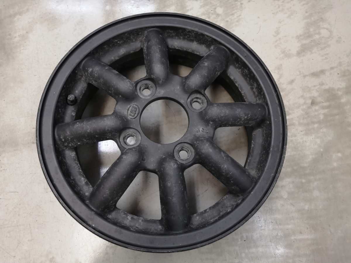 【ブラックレーシング】 13x4，5J ET45 4H/110 HB72mm 1本