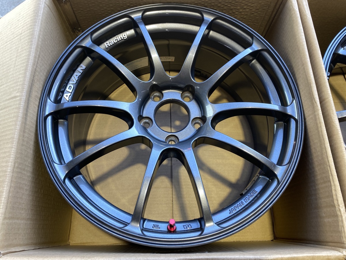 4本 ☆ ヨコハマ アドバン レーシング ADVAN RZ 18インチ 8.5J +45 5H 