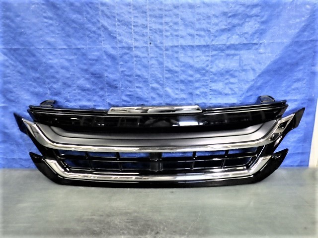 L319 ヴェルファイア 30 前期 モデリスタ グリル D2533-46720 AGH30W