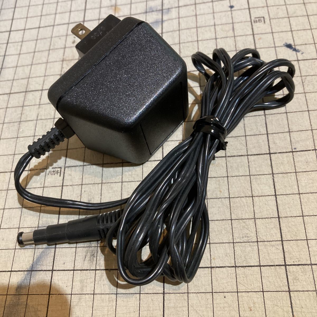 Thorens レコードプレーヤー用純正ACアダプター