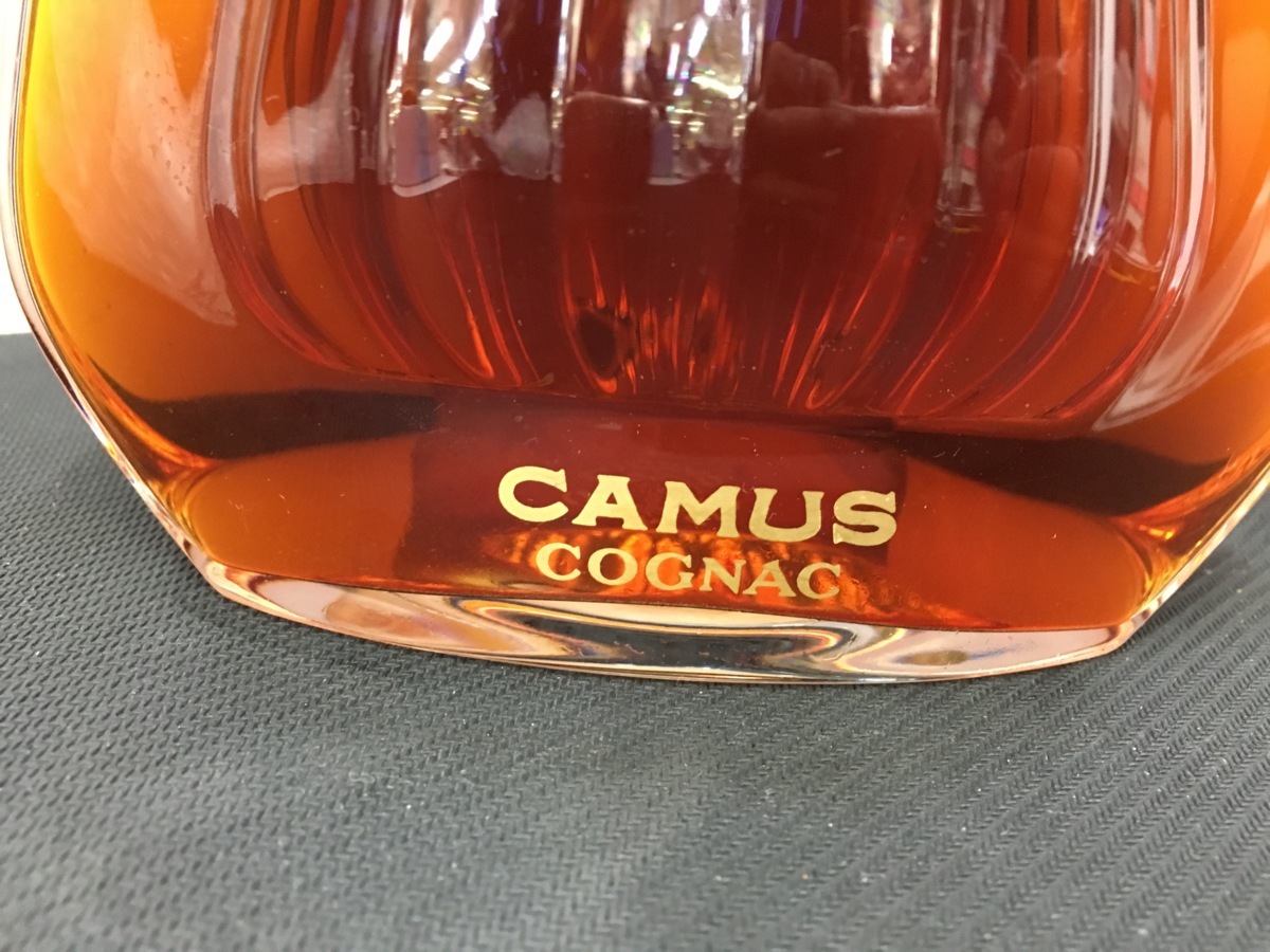 CAMUS カミュ　マルキーズ　バカラ替え栓付　 未開栓 CAMUS カミュ マルキーズ バカラ替え栓付 未開栓 未開栓CAMUS カミュ