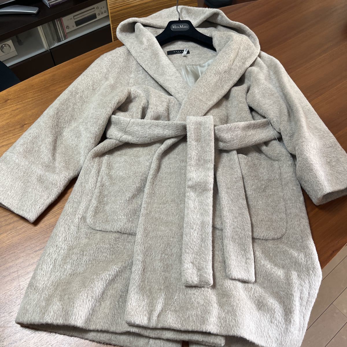 sacra サクラ アルパカフードコート38 美品　ベージュ色
