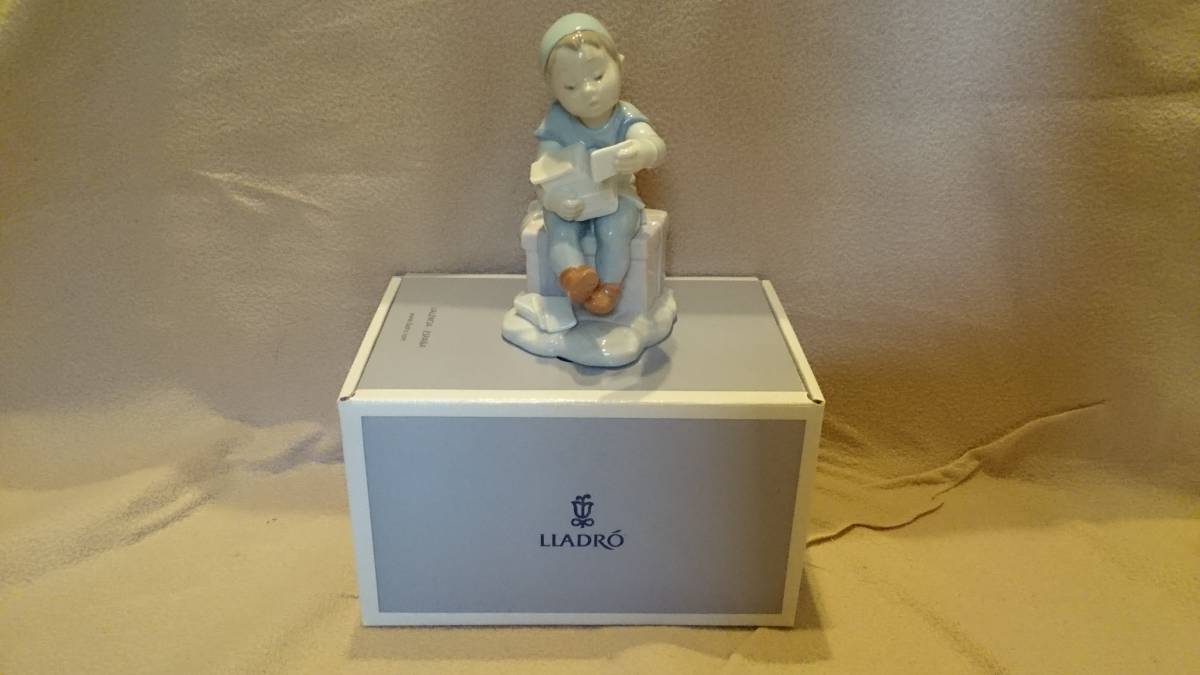 LLADRO リヤドロ 男の子 女の子 置物 フィギュリン 陶器人形[a378]