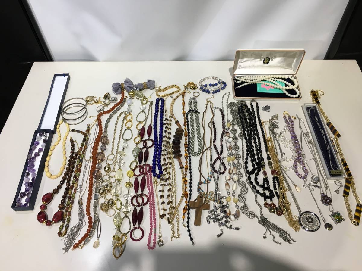 081】 レディースアクセサリー ネックレス まとめ売り ジャンク品