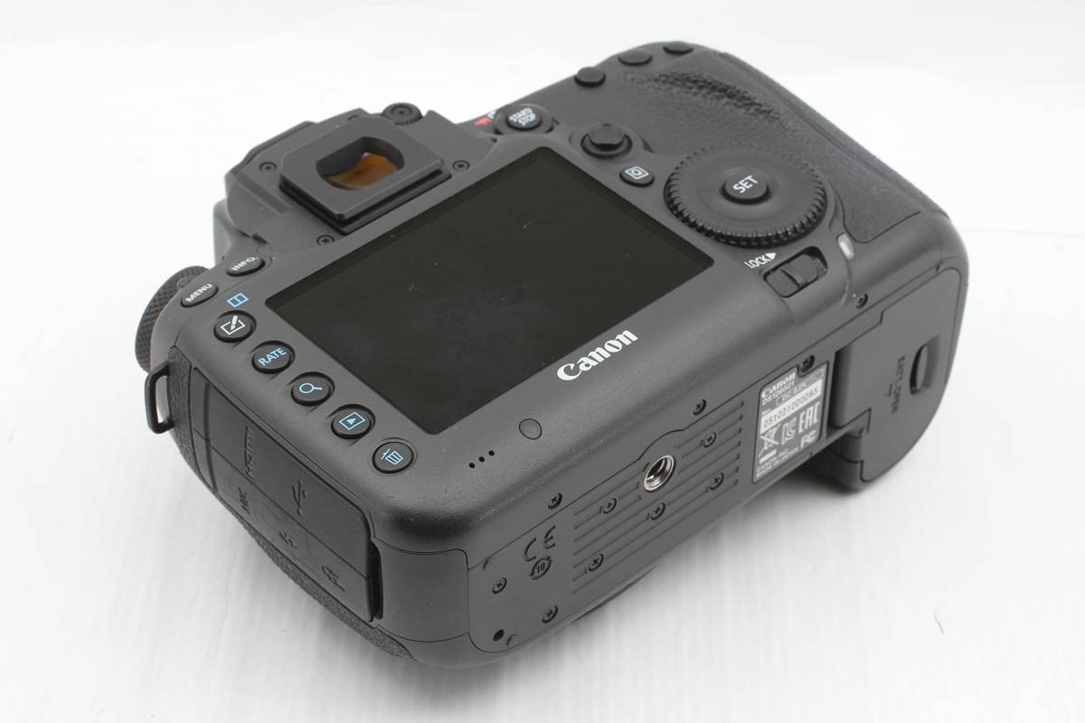 ♪♪【00806】Canon デジタル一眼レフカメラ EOS 5Ds ボディー♪♪ EOS