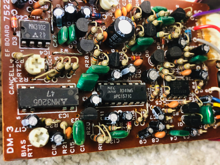 即決 BOSS DM-3 日本製 アナログディレイ Delay 名機 公式通販