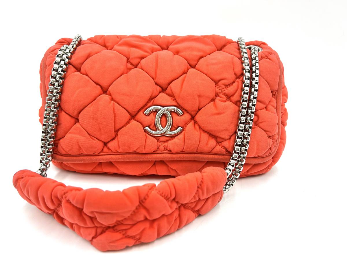 CHANELシャネルバブルキルトチェーンショルダーバッグマトラッセ