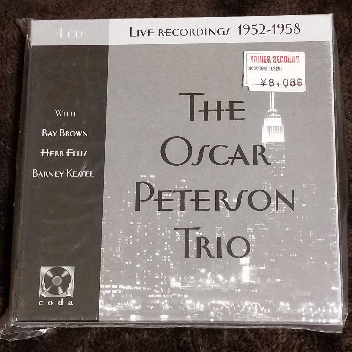 豊富な，大人気 The Oscar Peterson Trio Live Recordings 1952-1958 CD 輸入盤 4枚組 ボックスセット BOX SET ピアノトリオ piano trio(ジャズ一般)｜売買されたオークション情報、yahooの商品情報をアーカイブ公開 - オークファ ジャズ一般