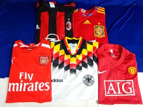 Ma 2590 21枚セット ナイキ アディダス他 海外サッカー クラブチーム 代表 ユニフォーム レアル バイエルンなど セット まとめ 中箱 リーガ エスパニョーラ 売買されたオークション情報 Yahooの商品情報をアーカイブ公開 オークファン Aucfan Com