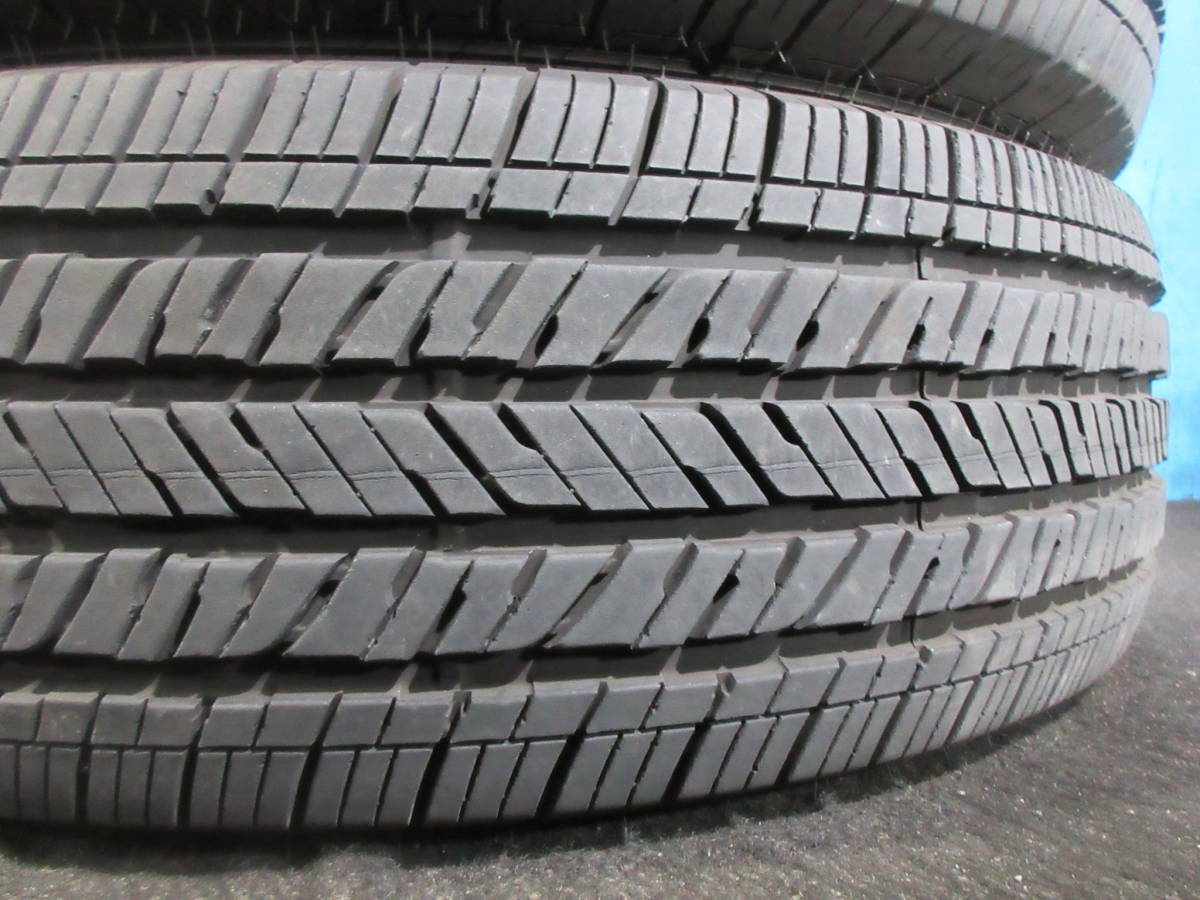 Dueler Bridgestone H&frasl;T 255&frasl;70R18 0 Tire 113T 112T II - | Truck Light 1 Season BRS006390