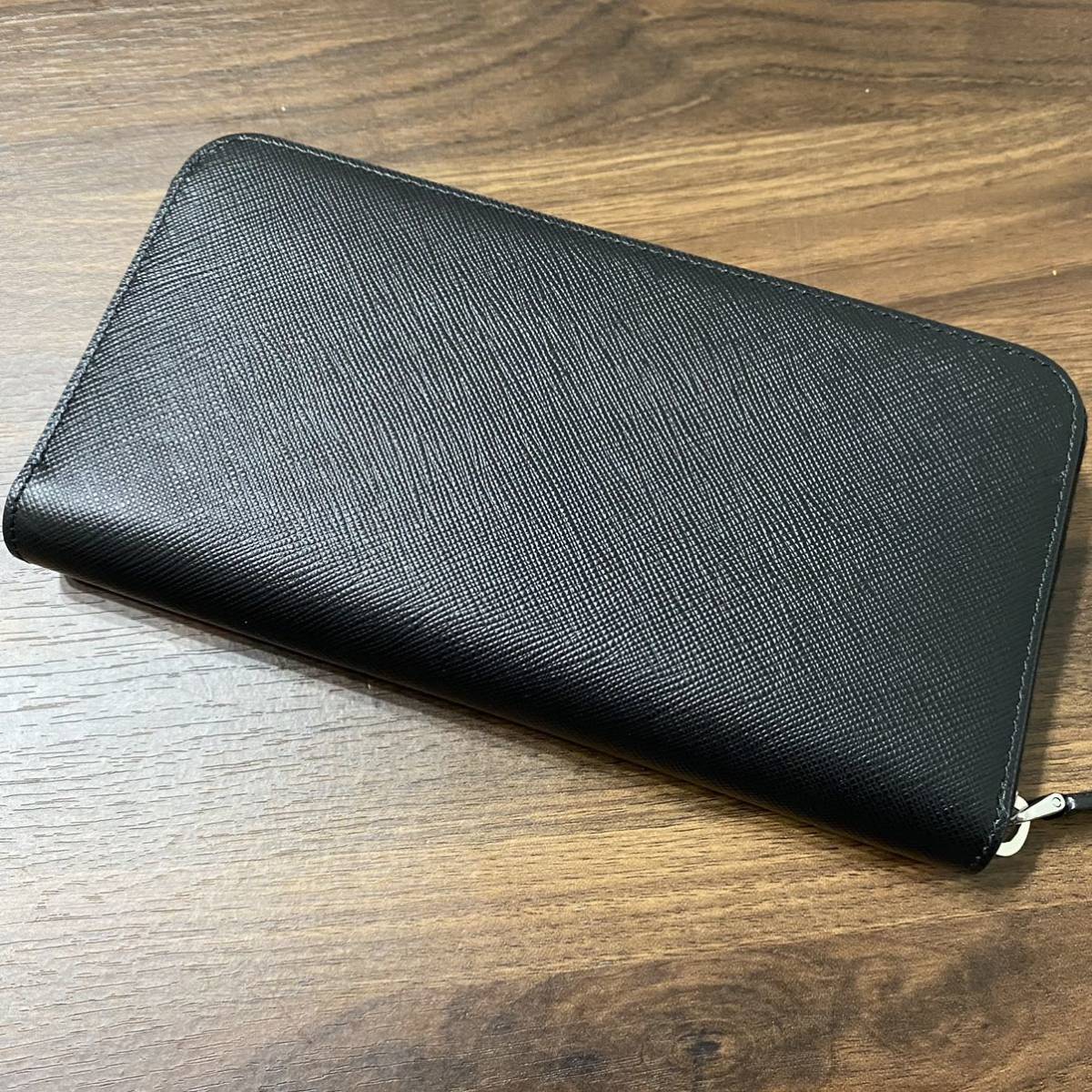 PRADA プラダ ラウンドジップ 長財布 サフィアーノ クロコ型押し PRADA プラダ ラウンドジップ 長財布 サフィアーノ クロコ型押し