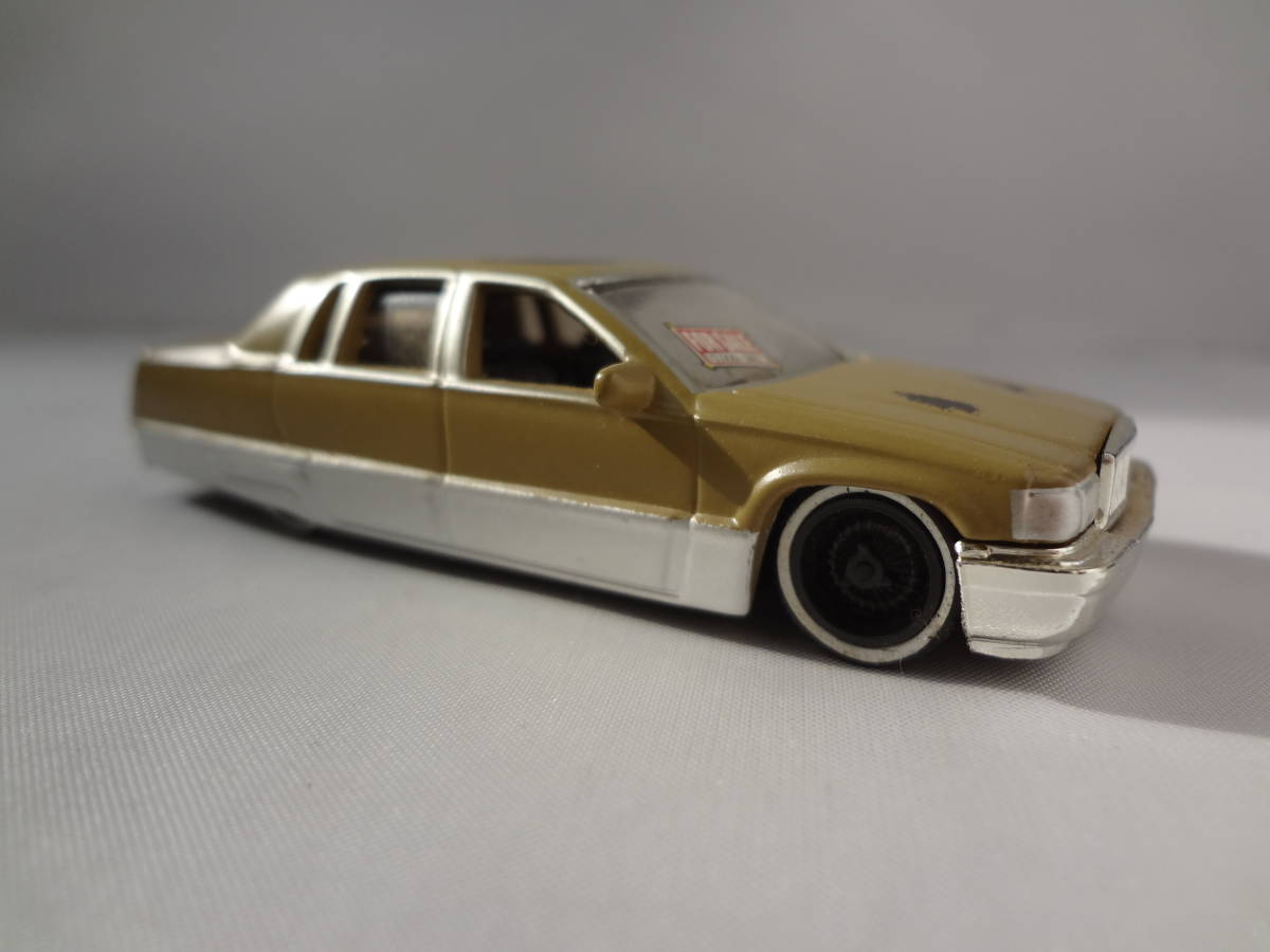ジェイダトイズ JADA TOYS 1/64 1995 CADILLAC FLEETWOOD キャデラック 