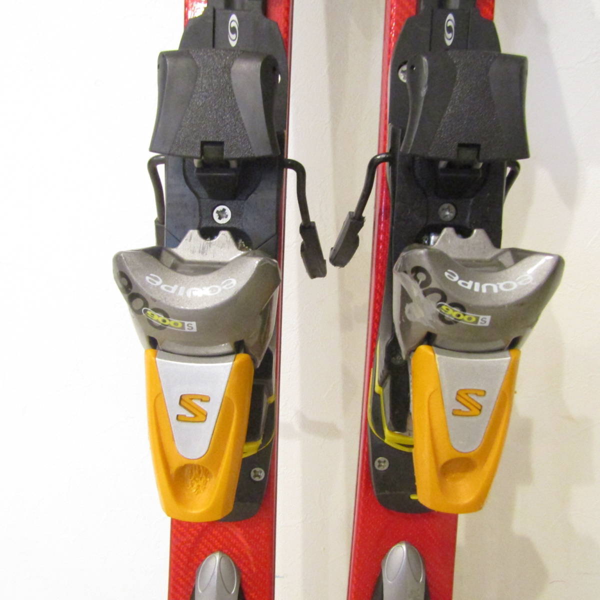 SALOMON レッドスキー板 POWERAXE 【公式通販】