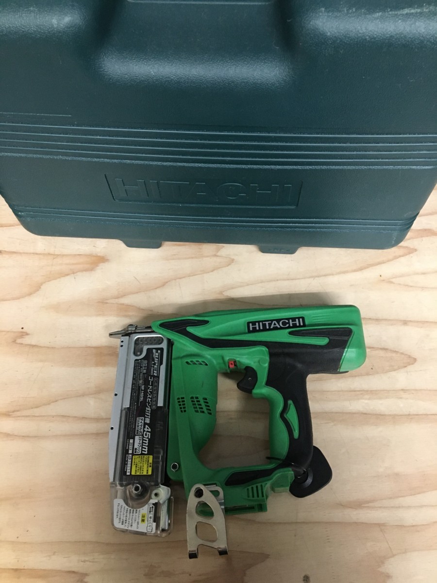 【中古美品】【長期保管品】日立工機 充電式ピン釘打ち機 NP14DSL 本体のみ　/　ITTXNTB03TBA　● 日立工機 コードレスピン釘打機 NP14DSL : HiKOKI(ハイコーキ) 電動工具セット