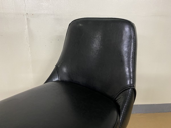 Ψモデルルーム展示品 Unico ⁄ ウニコ Rick armless chair