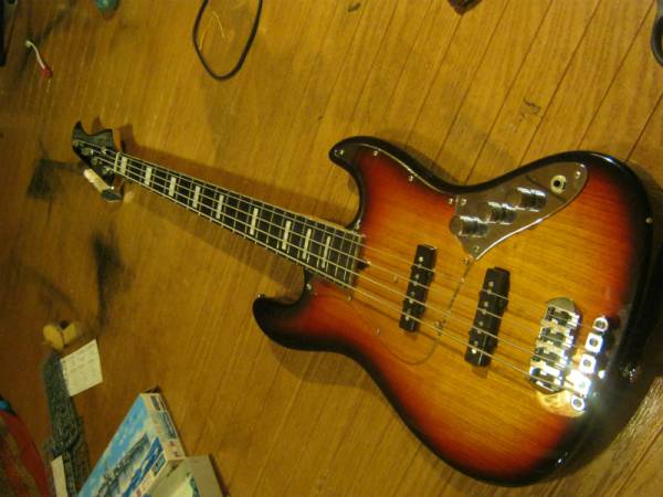 中古 バッカス Bacchus Made by aska ベース_1