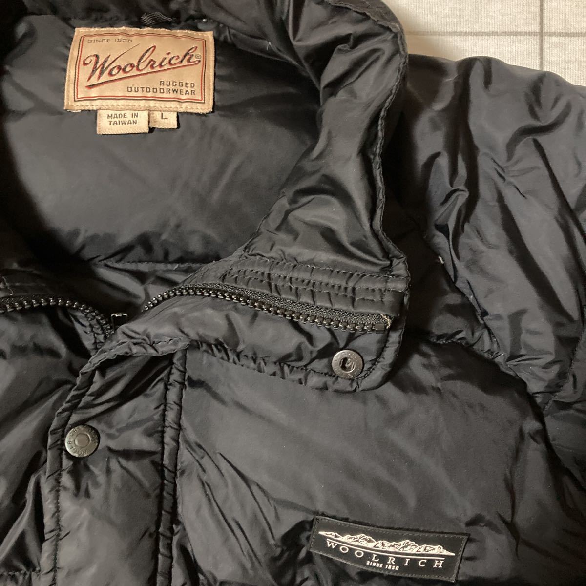 ウールリッチ Wool Rich ダウンジャケット メンズ Lサイズ 黒ブラック ビンテージ ドローコード若干劣化有ります グースダウン L サイズ 売買されたオークション情報 Yahooの商品情報をアーカイブ公開 オークファン Aucfan Com