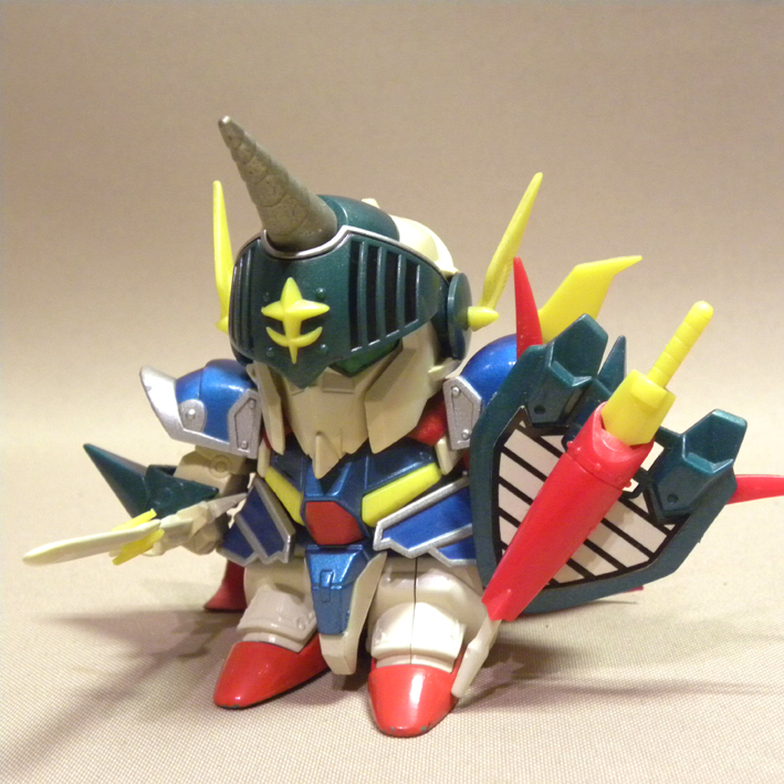 元祖SDガンダム　プラモデル　剣士Zガンダム　剣士ゼータガンダム　完成品 元祖SDガンダム プラモデル 剣士Zガンダム 剣士ゼータガンダム 完成品
