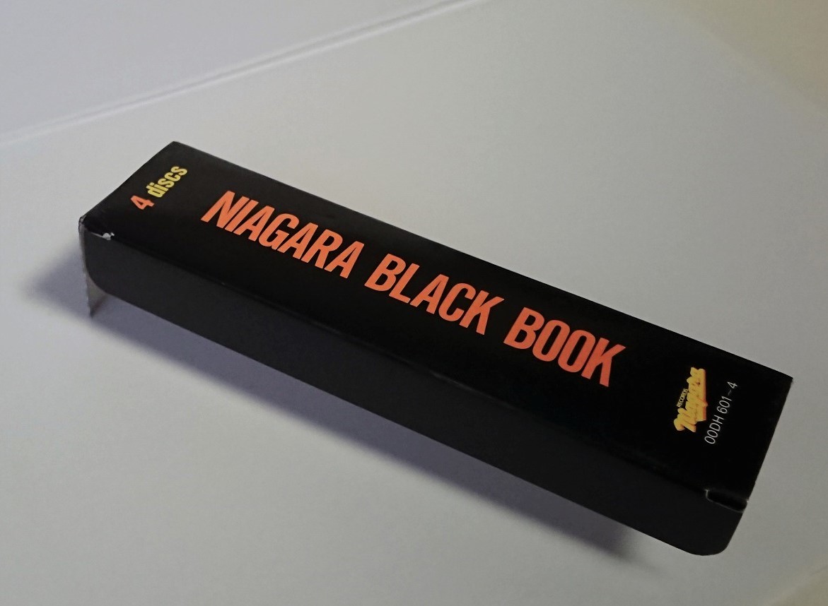 NIAGARA BLACK BOOK/大滝詠一/4CDセット/ナイアガラ/見本盤 NIAGARA BLACK BOOK/EIICHI OHTAKI/大滝詠一｜日本のロック｜ディスク
