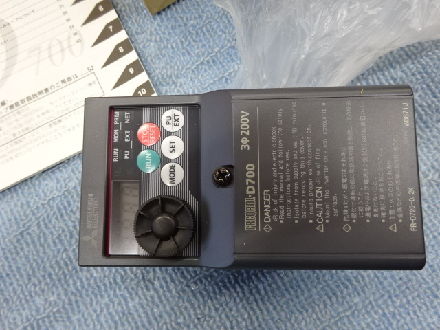 FR-D720-0.2K 三菱 インバーター インバータ 三菱電機 MITSUBISHI