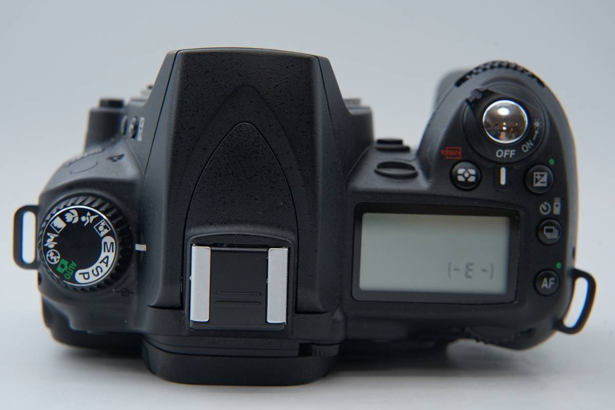 良品 】 ニコン NIKON D90 シャッター回数約4600回 デジタル 一眼