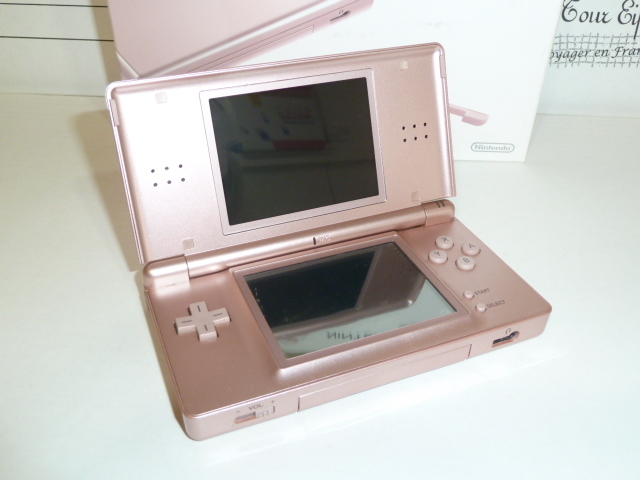 Nintendo ニンテンドー DS Lite ニンテンドーDSライト メタリックロゼ 
