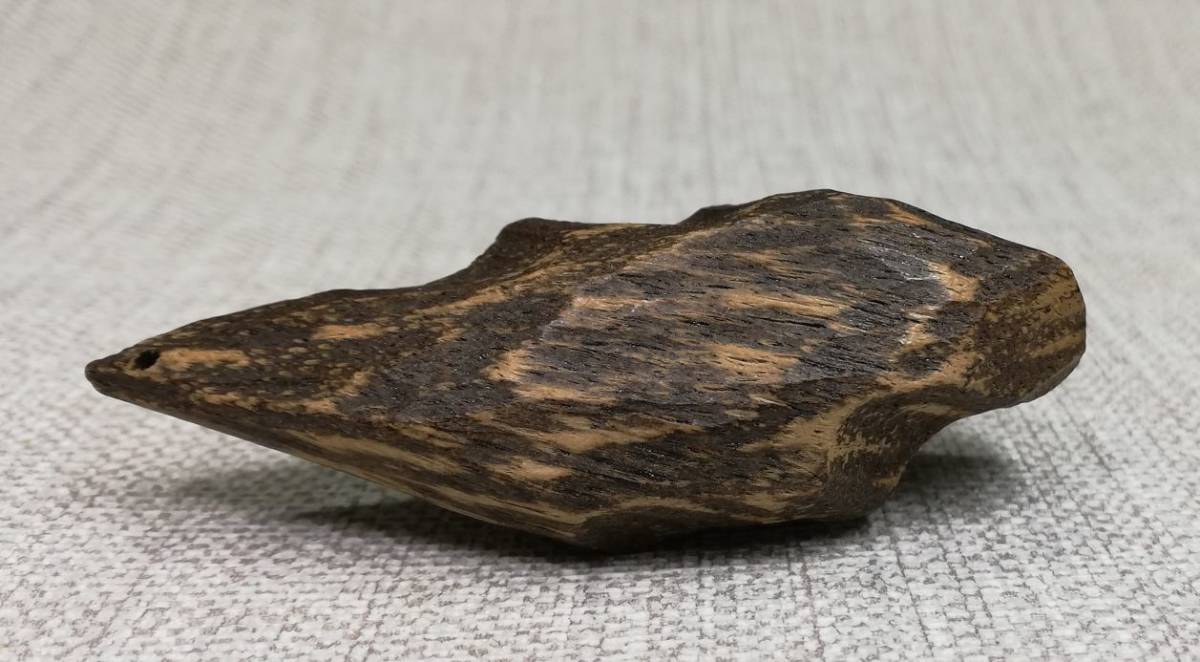 ベトナム 沈水 沈香