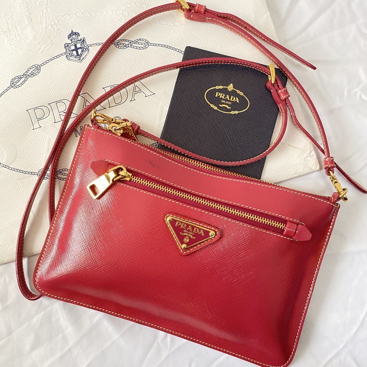 お手軽価格で贈りやすい Prada 三角ロゴ ピンク ショルダーバッグ ポシェット プラダ ショルダーバッグ Www Indiashopps Com