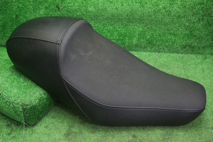 未使用 38190☆W800. カワサキ純正 カフェスタイル シート カワサキ W800