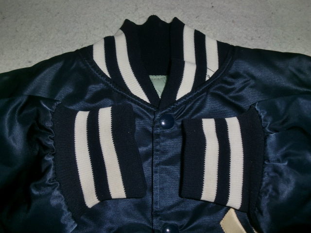 ☆`80sアメリカ製 Catch ball N.Y. YANKEES ナイロンサテンスタジャン