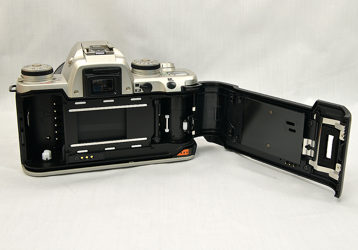 ペンタックス MZ-3 smc PENTAX-FA 28-70mm F4 AL ストロボ AF330FTZ 