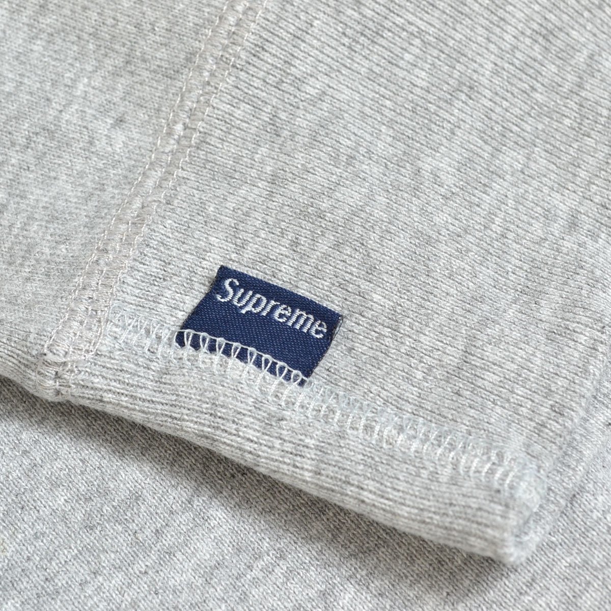 ◇374926 Supreme シュプリーム プルオーバースウェット トレーナー 