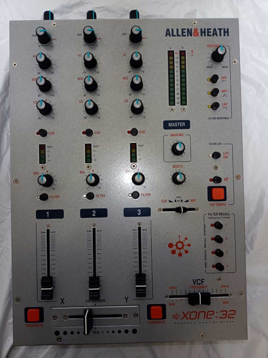 ALLEN&HEATH XONE 32 (アレンアンドヒース) & DJミキサー XONE:32
